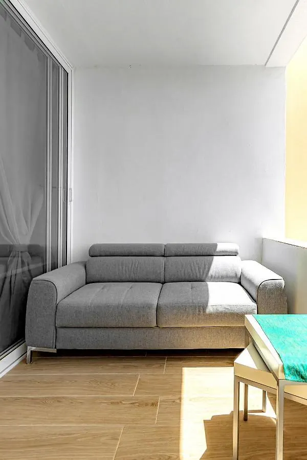 Gorgeous Apartment In Callao Salvaje