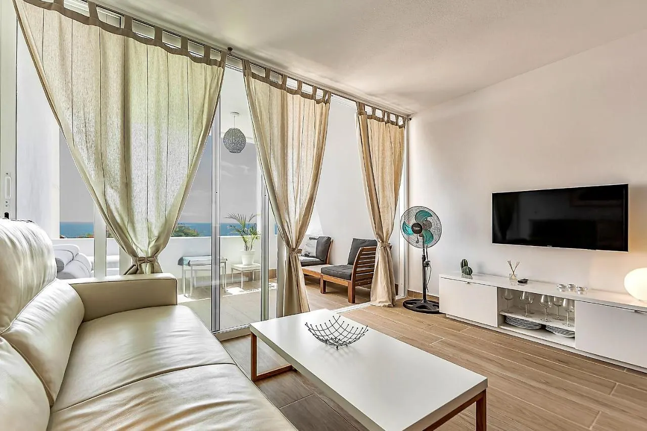Gorgeous Apartment In Callao Salvaje