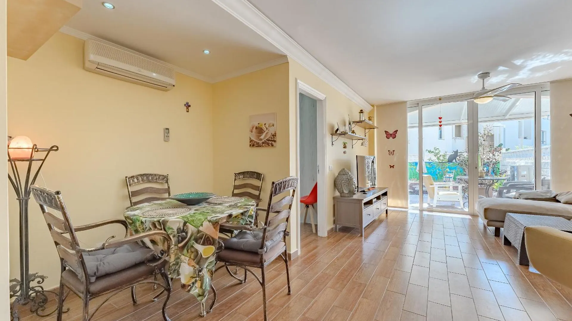 Gorgeous Apartment In Callao Salvaje Spagna
