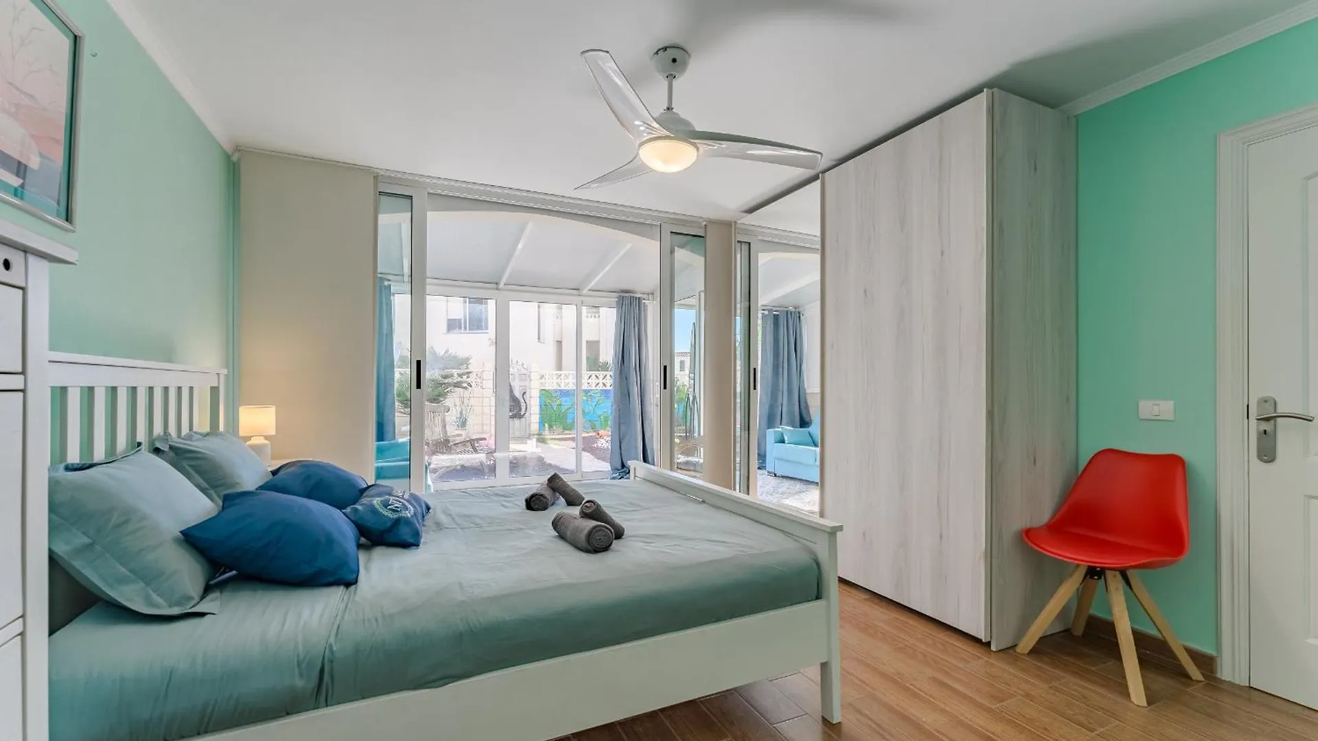 Gorgeous Apartment In Callao Salvaje