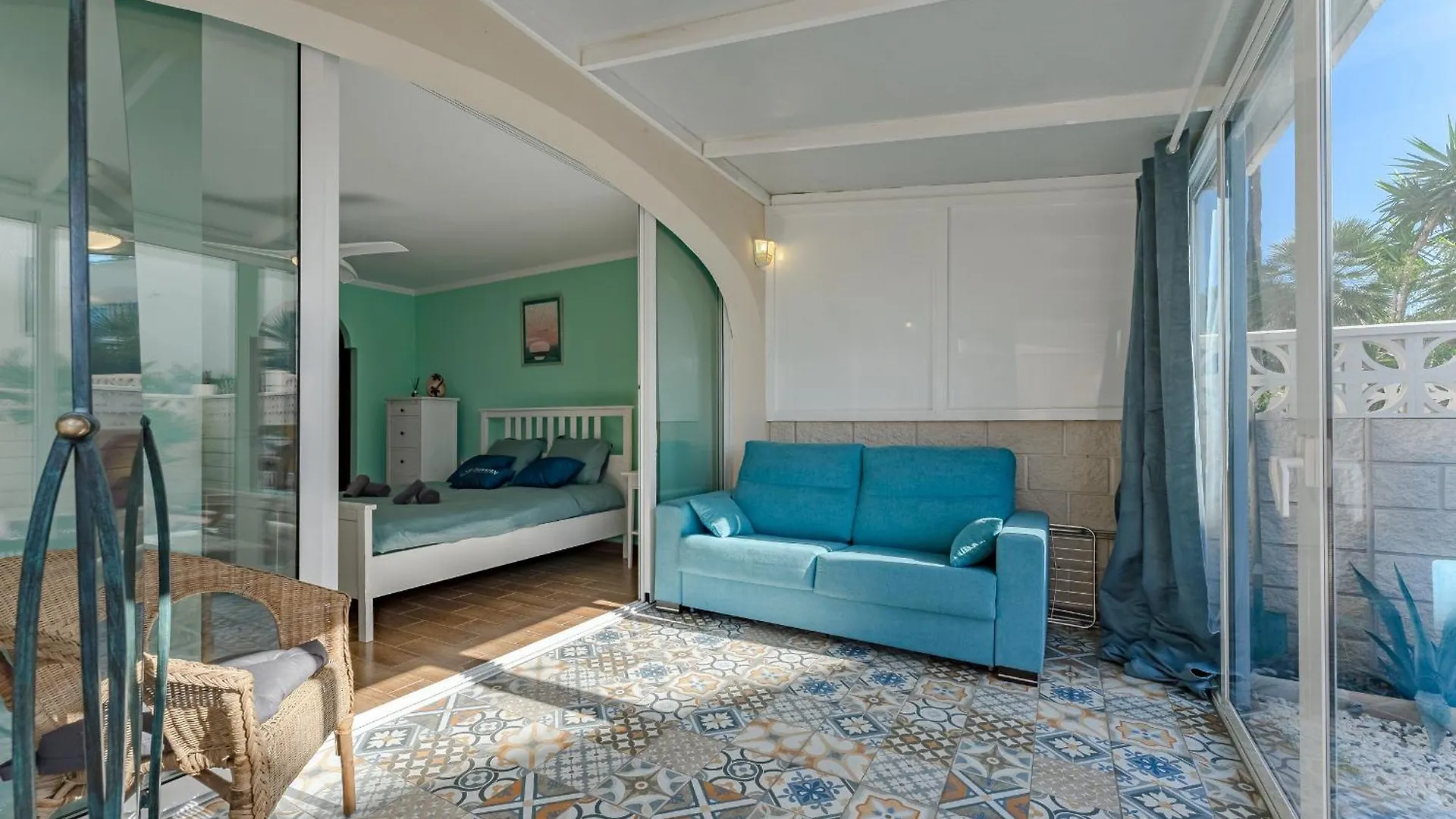 Gorgeous Apartment In Callao Salvaje 0*,