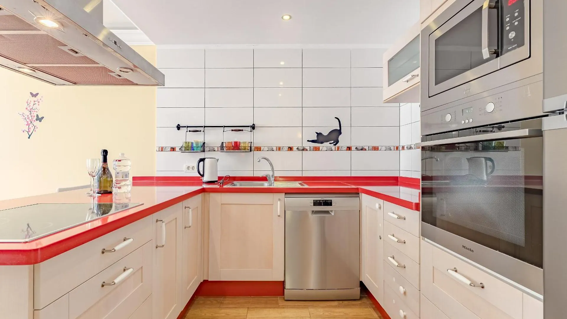 Gorgeous Apartment In Callao Salvaje