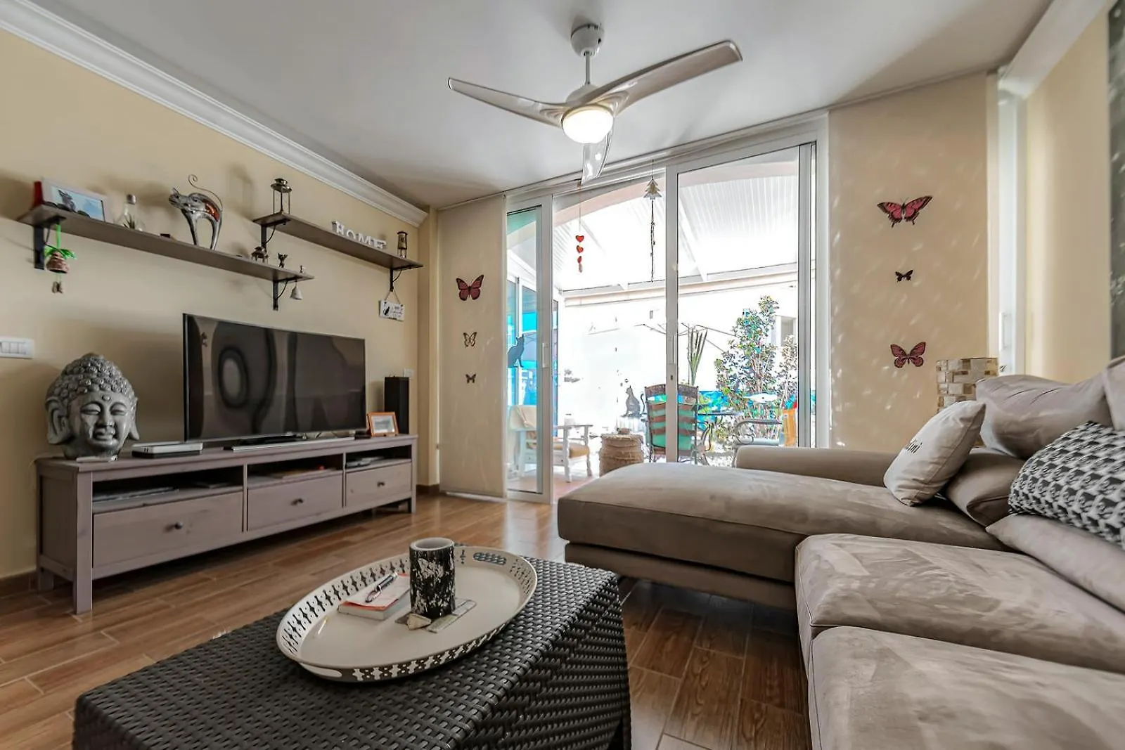 Gorgeous Apartment In Callao Salvaje